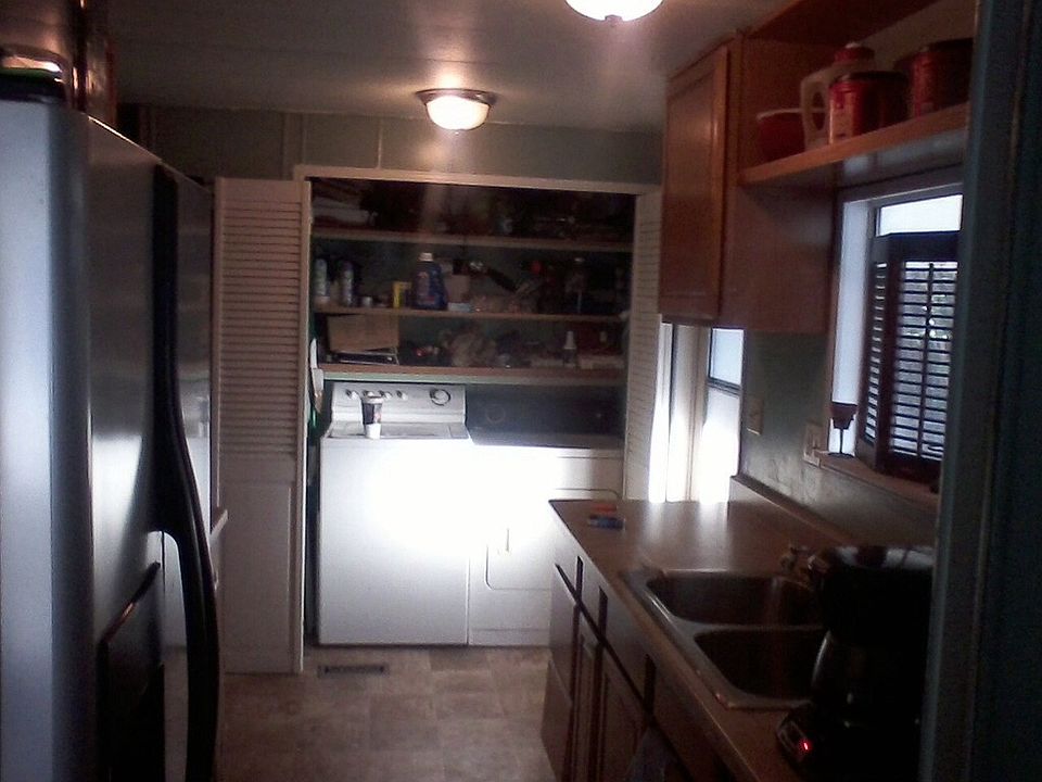 2nd image of 857 Nonie St