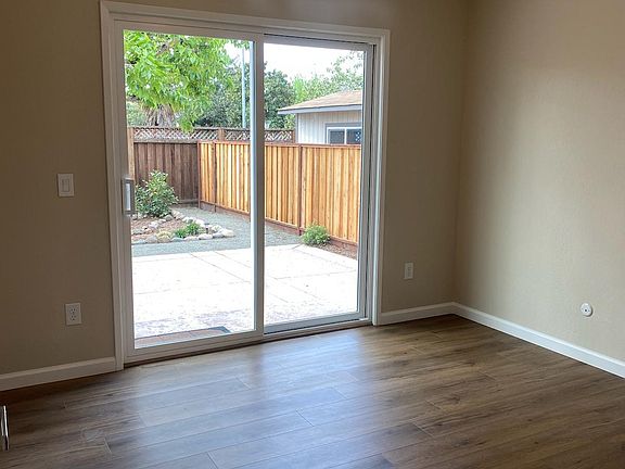 5th image of 685 Fano Ln