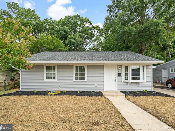 1204 Westfield Dr, Oxon Hill, MD 20745