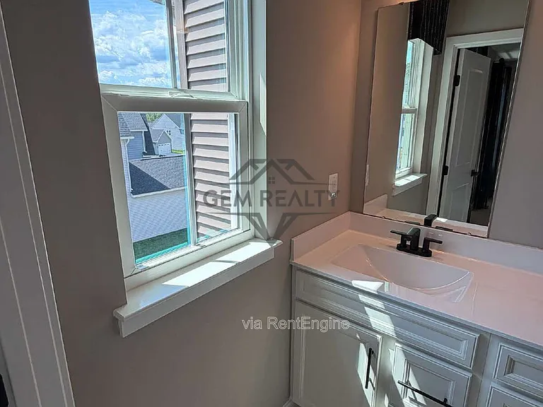 8700 Stevenson Ln — Photo 58