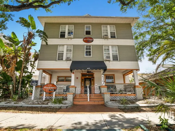 417 4th St N APT 301, Saint Petersburg, FL 33701