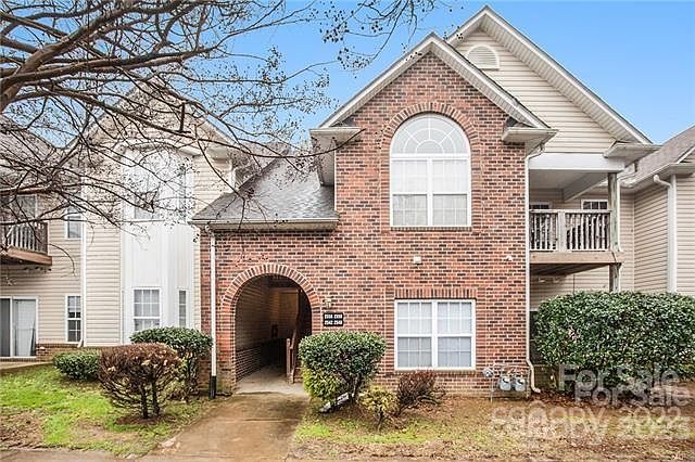 1st image of 2558 Carya Pond Ln