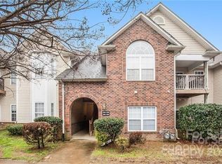 2558 Carya Pond Ln, Charlotte, NC 28212