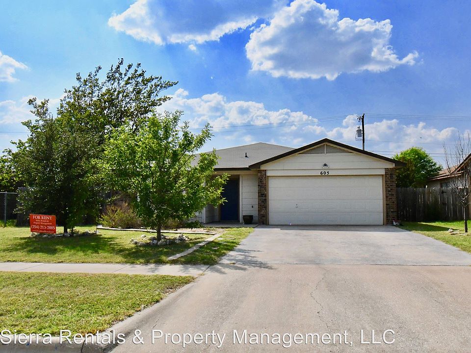 1st image of 605 Deloris Dr