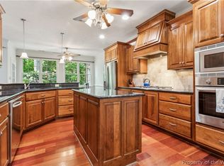 8116 Wrenfield Dr, Williamsburg, VA 23188