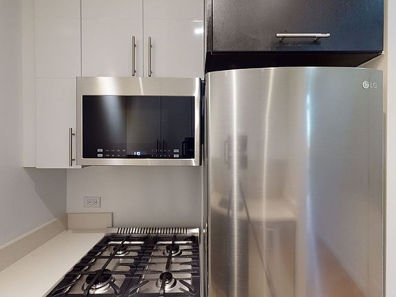 3rd image of 795 Columbus Ave #Phf