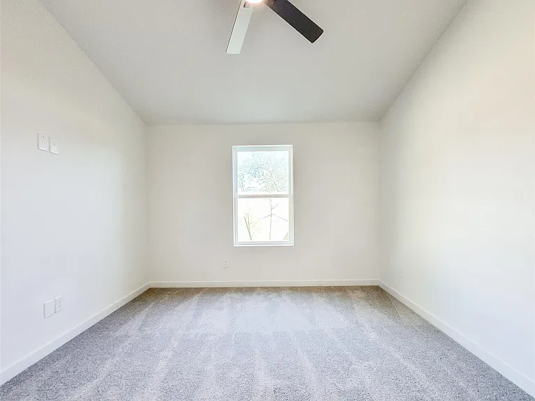 2726 Discovery Trails Ct — Photo 23