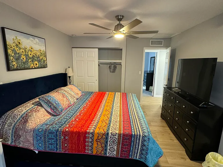8701 Grover Dr — Photo 10