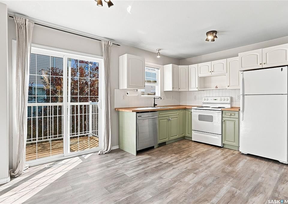 1st image of UNIT 34-243 Herold TERRACE