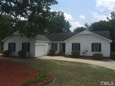 318 Montana Ln, Spring Lake, NC, 28390