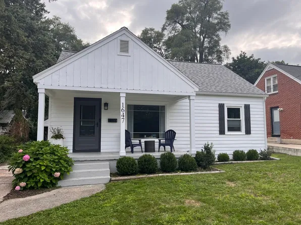 1647 Sylvan Ave SE, Grand Rapids, MI 49506