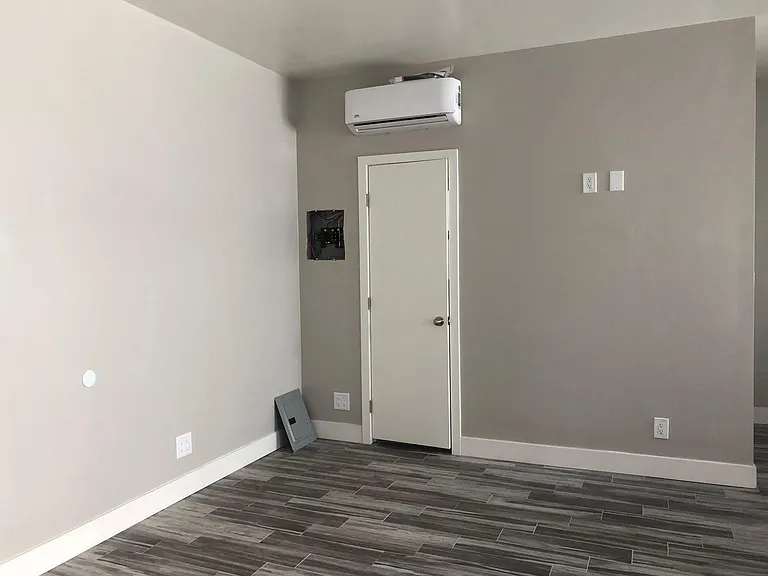 635 Elm Ave #19 — Photo 4
