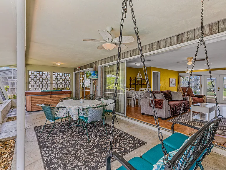 122 Ocean Grove Dr — Photo 36