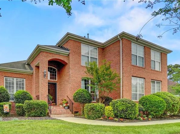 5303 Doral Woods Ct, Suffolk, VA 23435
