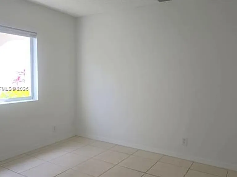 1527 Palermo Dr — Photo 17