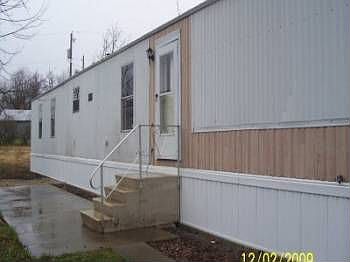 2nd image of 225 Muskingum Trl