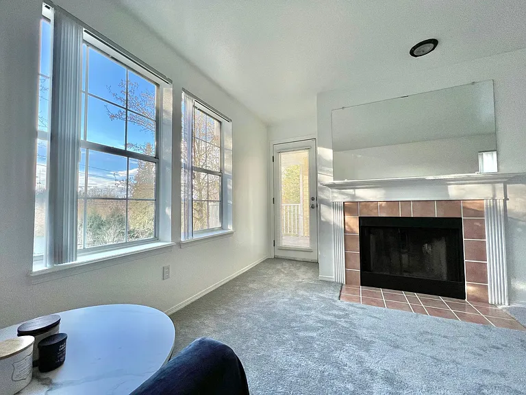 2720 118th Ave SE #10-201 — Photo 2