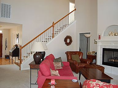 2nd image of 121 Egrets Way Ln