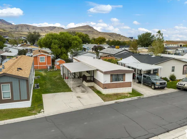 3704 S Deer Valley Dr, Magna, UT 84044