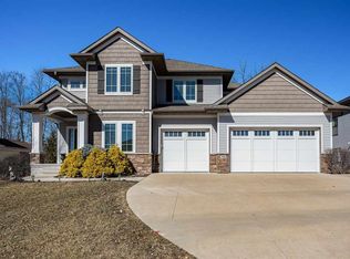 1981 Ollinger Dr, Coralville, IA 52241