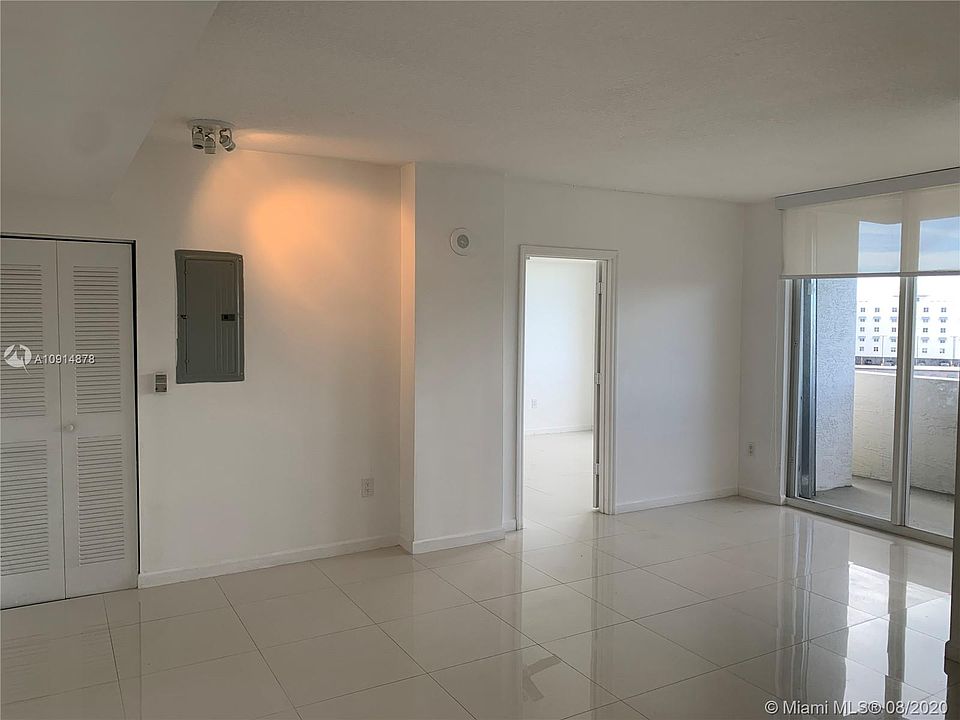 1st image of 1 Glen Royal Pkwy APT 707