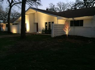 1734 W Shady Grove Rd, Irving, TX 75060