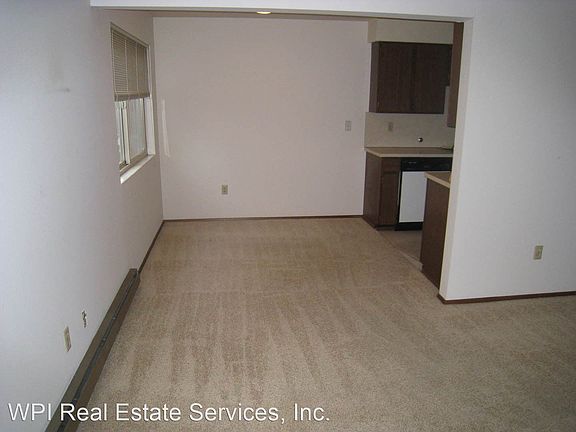 4th image of 8309 5th Ave NE #9505529