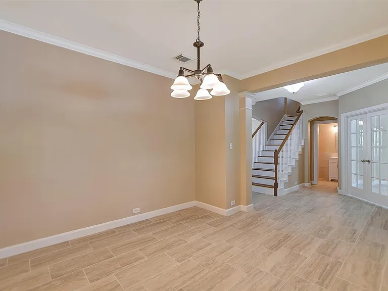 54 Whetstone Ridge Ct — Photo 8