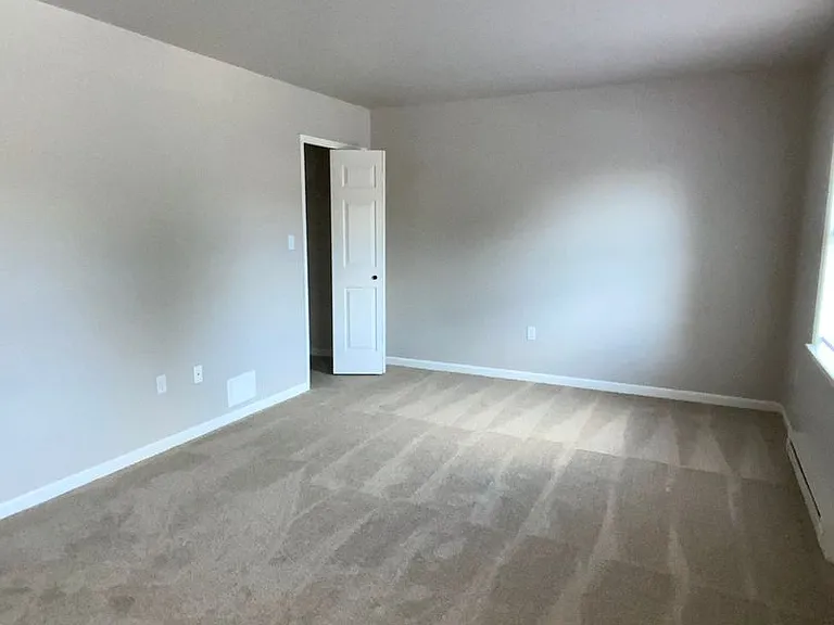 2617 Northfield Dr — Photo 6