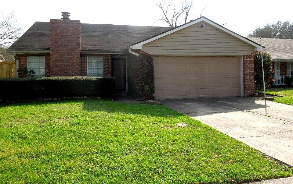1st image of 20239 Smithfield Crossing Ln