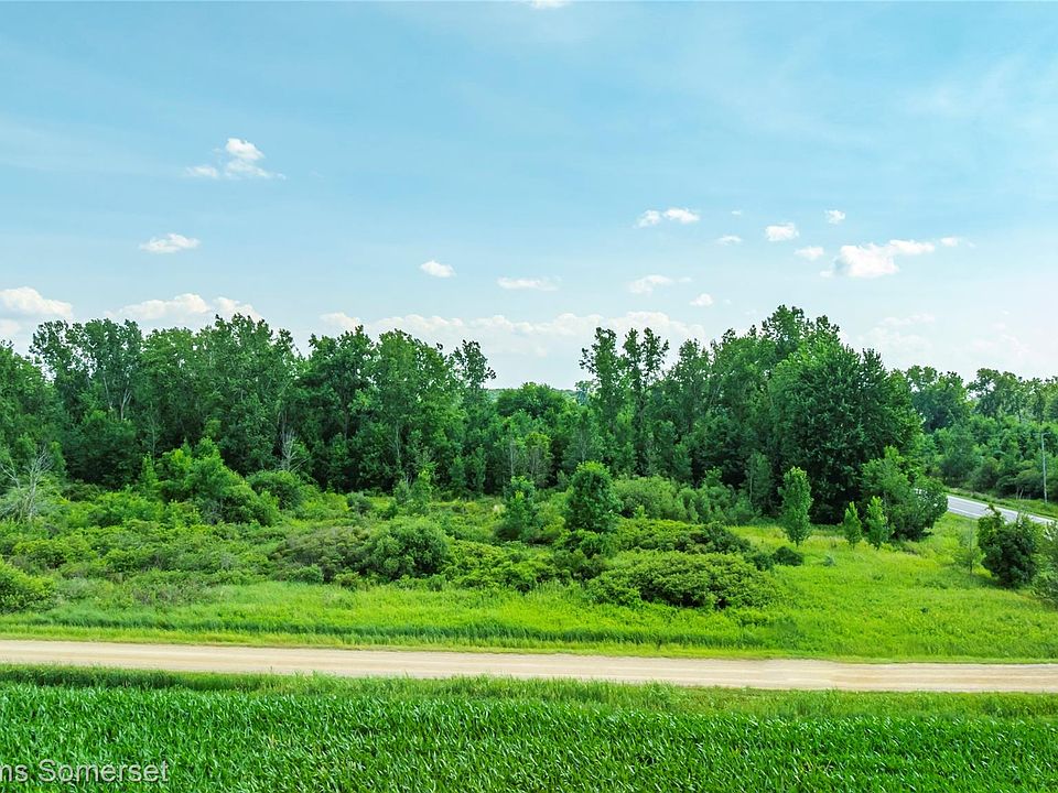 Speaker Rd, photo 2
