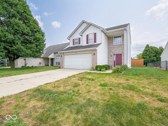 3rd image of 2621 Newaygo Dr