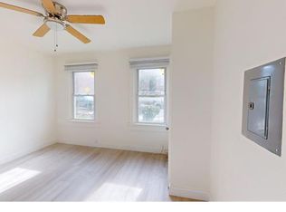 1144 Oates St NE APT 2, Washington, DC 20002