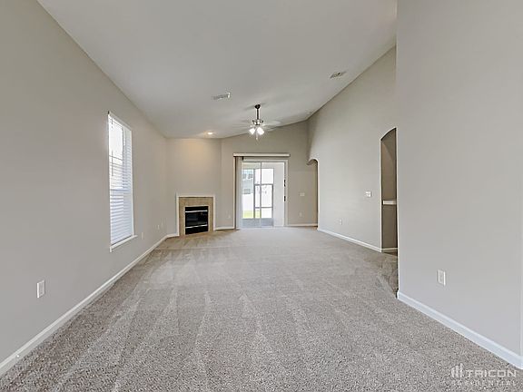 4th image of 3937 Leatherwood Dr