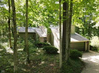 6553 Lake Forest Dr, Avon, IN 46123