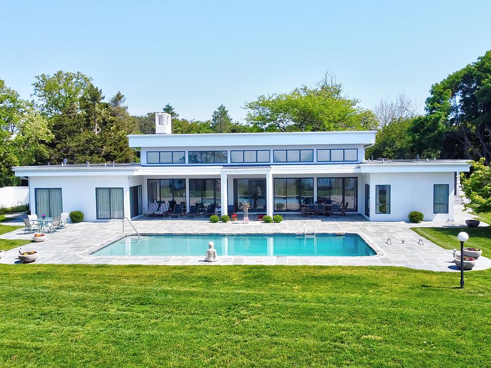 12 Barrow Pl, Southampton, NY 11968 MLS 358648 Zillow