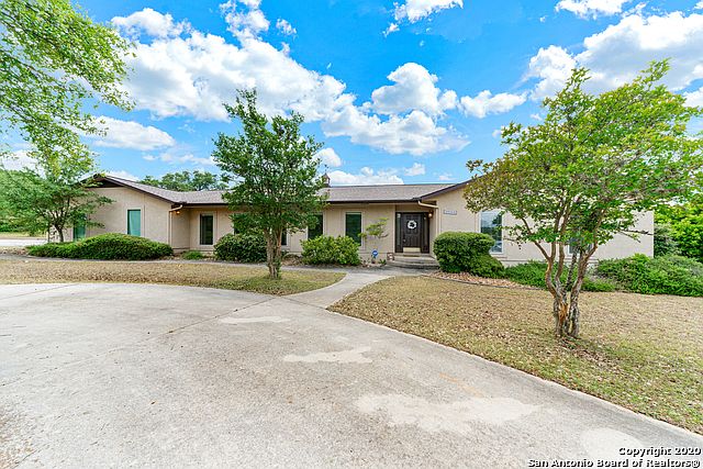 1st image of 28233 Royal Ascot Dr
