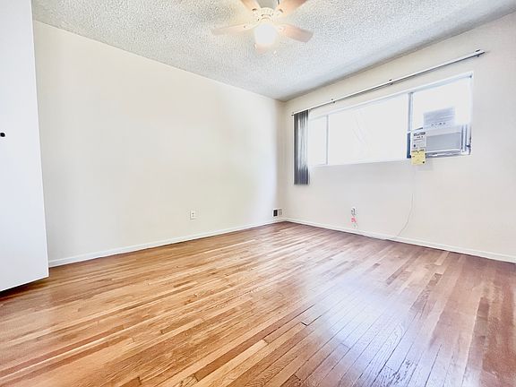 5th image of 8315 Clinton Ave #4