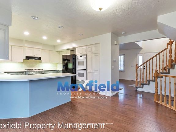 4th image of 9456 S Astor Park Ct