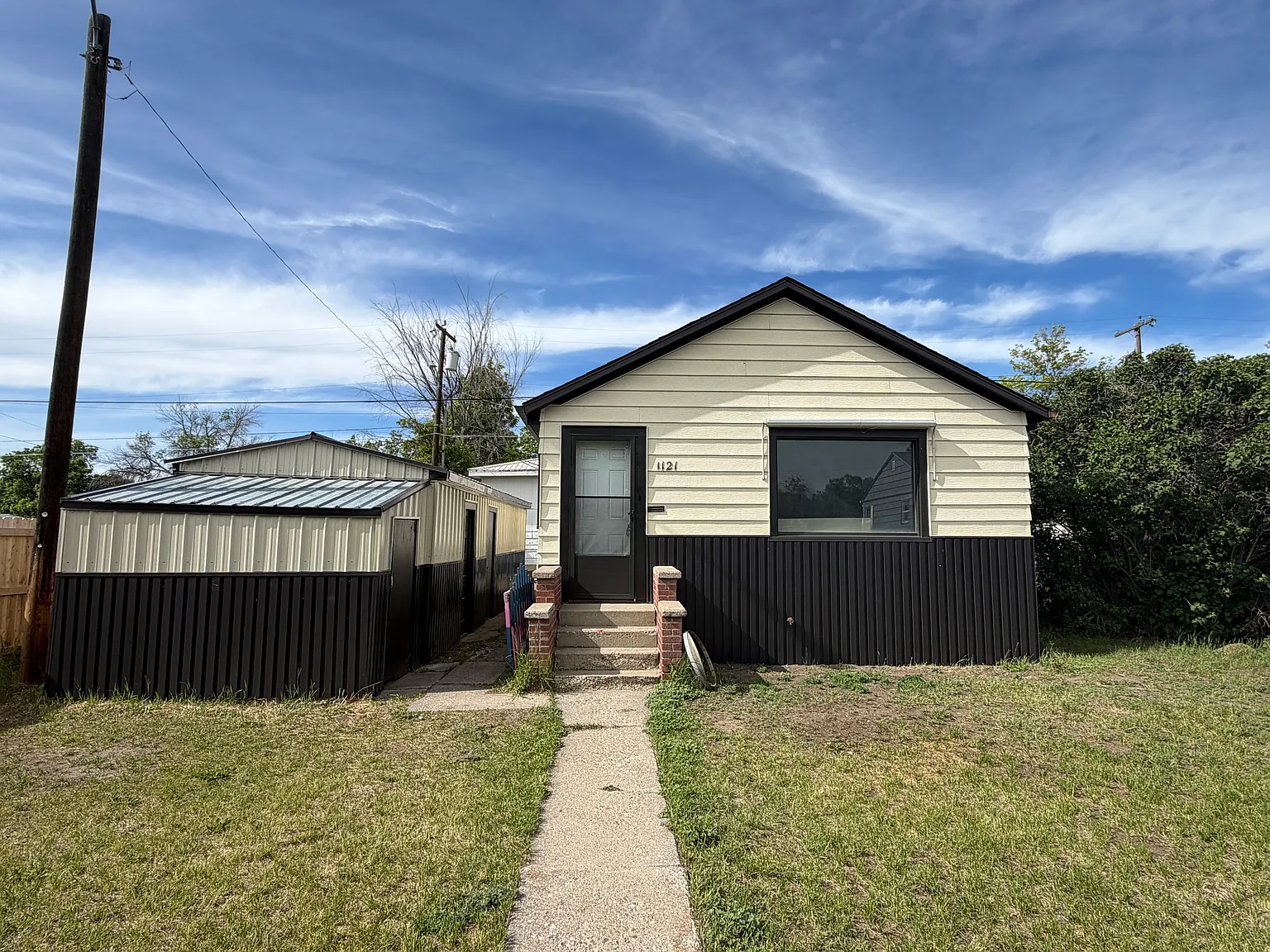 2 bed, 770 sqft, $2,000 — Photo 1