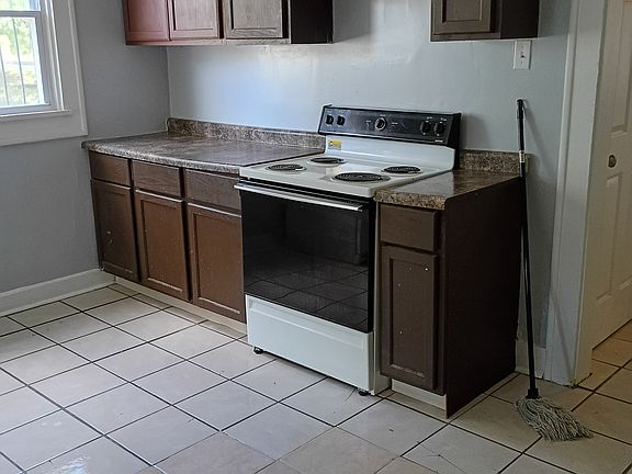 2nd image of 5029 E Michigan St #5029A