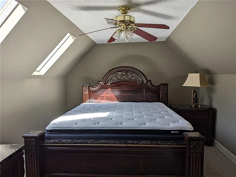 4401 Riverlake Way — Photo 24