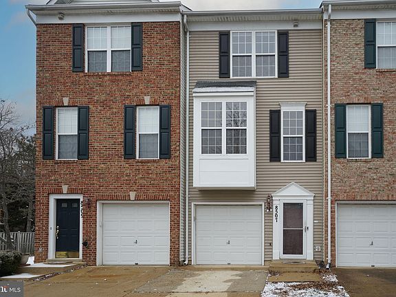 4th image of 8507 Towne Manor Ct