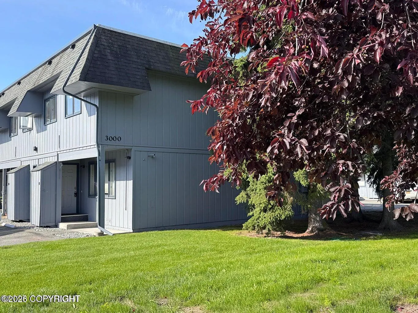 2 bed, 1.5 bath, 896 sqft, $1,550 — Photo 2