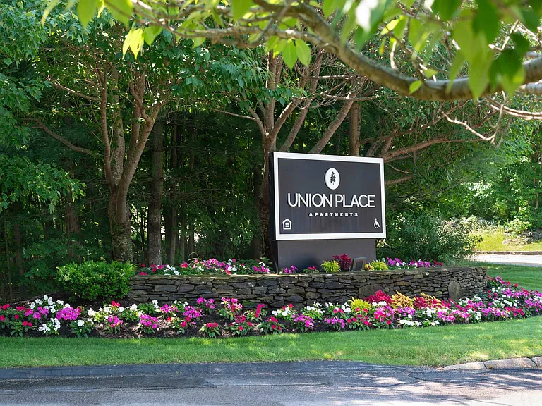 Union Place — Photo 25