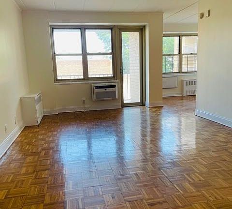 4th image of 113 N 3rd Ave #3N