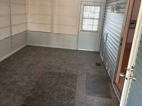 50 W Bradley St Lot 12