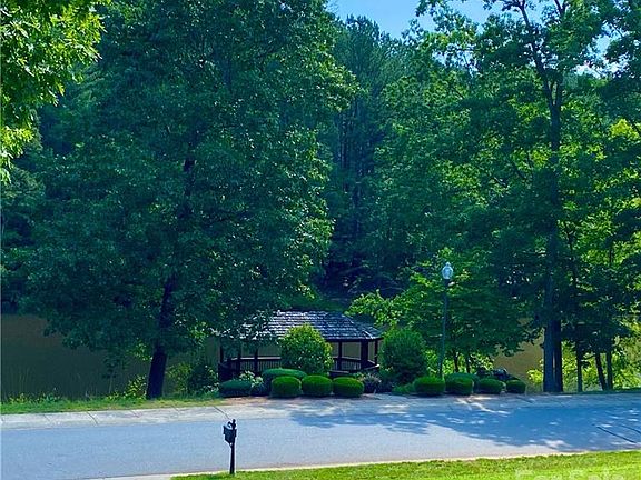2nd image of 5387 Antler Creek Dr