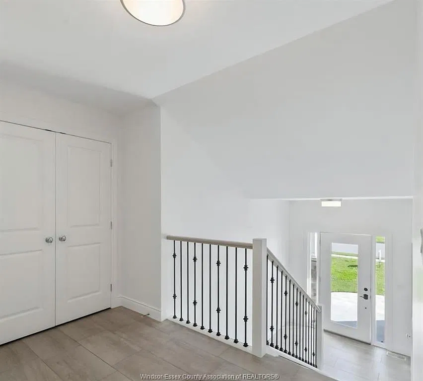 2 bed, $2,300 — Photo 3