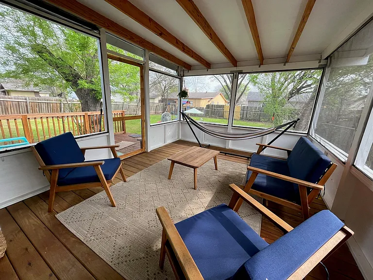 2511 E Stassney Ln — Photo 21